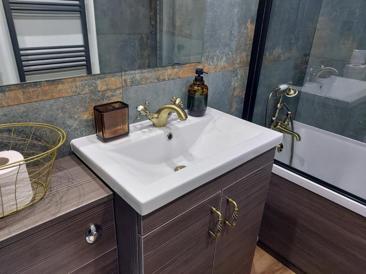 Holyrood New Apartment Единбург Екстер'єр фото