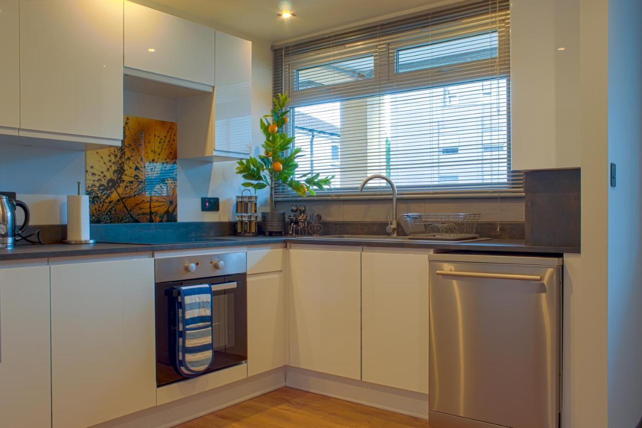 Holyrood New Apartment Единбург Екстер'єр фото