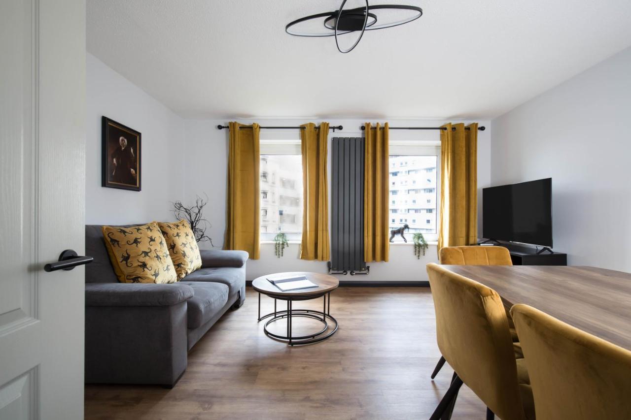 Holyrood New Apartment Единбург Екстер'єр фото