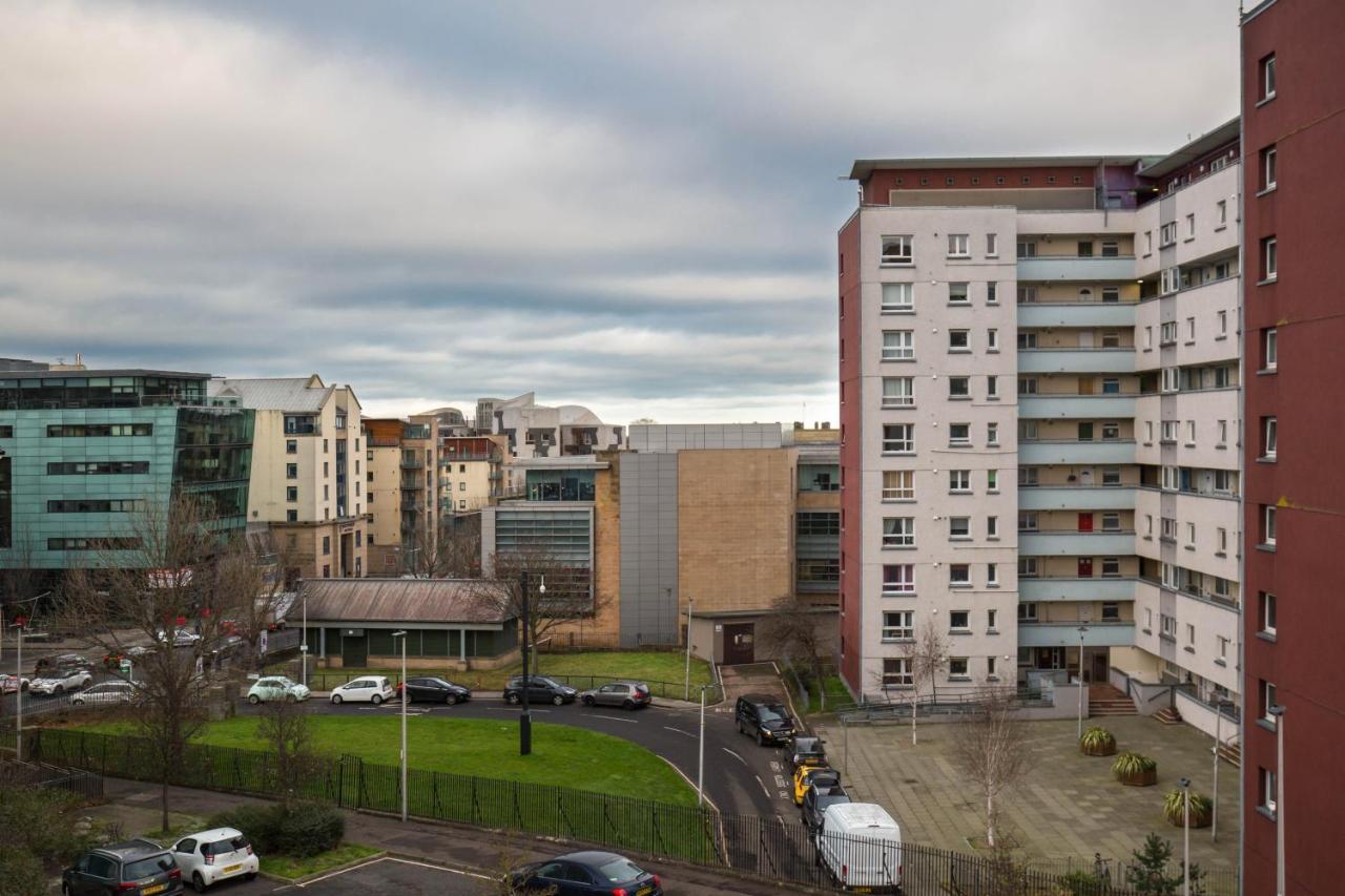 Holyrood New Apartment Единбург Екстер'єр фото
